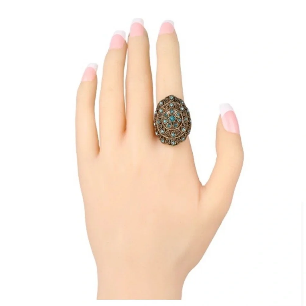 ✨ Turkish Multi Color Crystal Statement Cocktail Ring - Picture 4 of 12